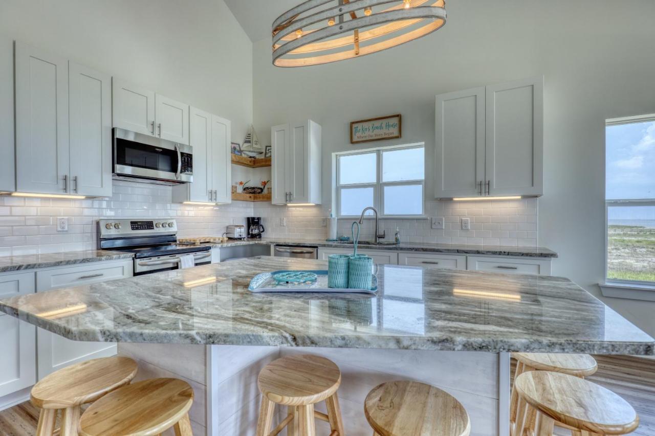 Salty Seahorse - Waterfront! Pet Friendly! Game Room, Pool Table, Beautiful Views - Room For The Whole Family Home Dauphin Island Esterno foto